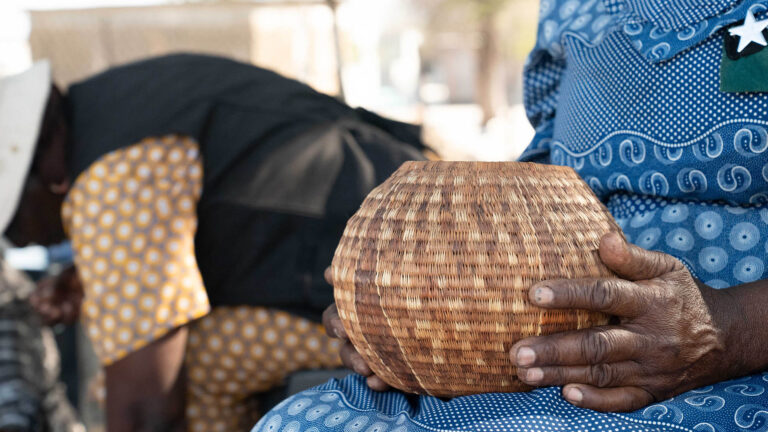 Gallery_0003_DSC07562